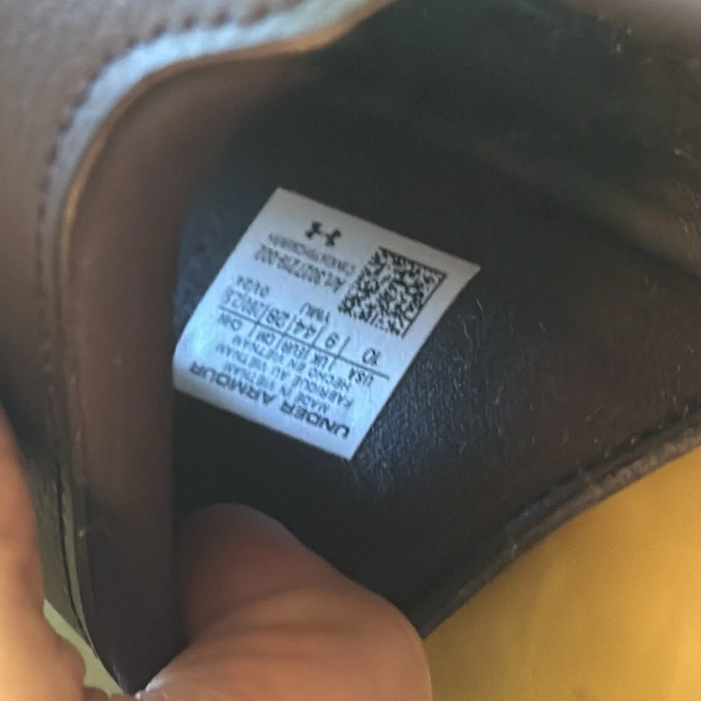 Under Armour Slides (Black) new without tags